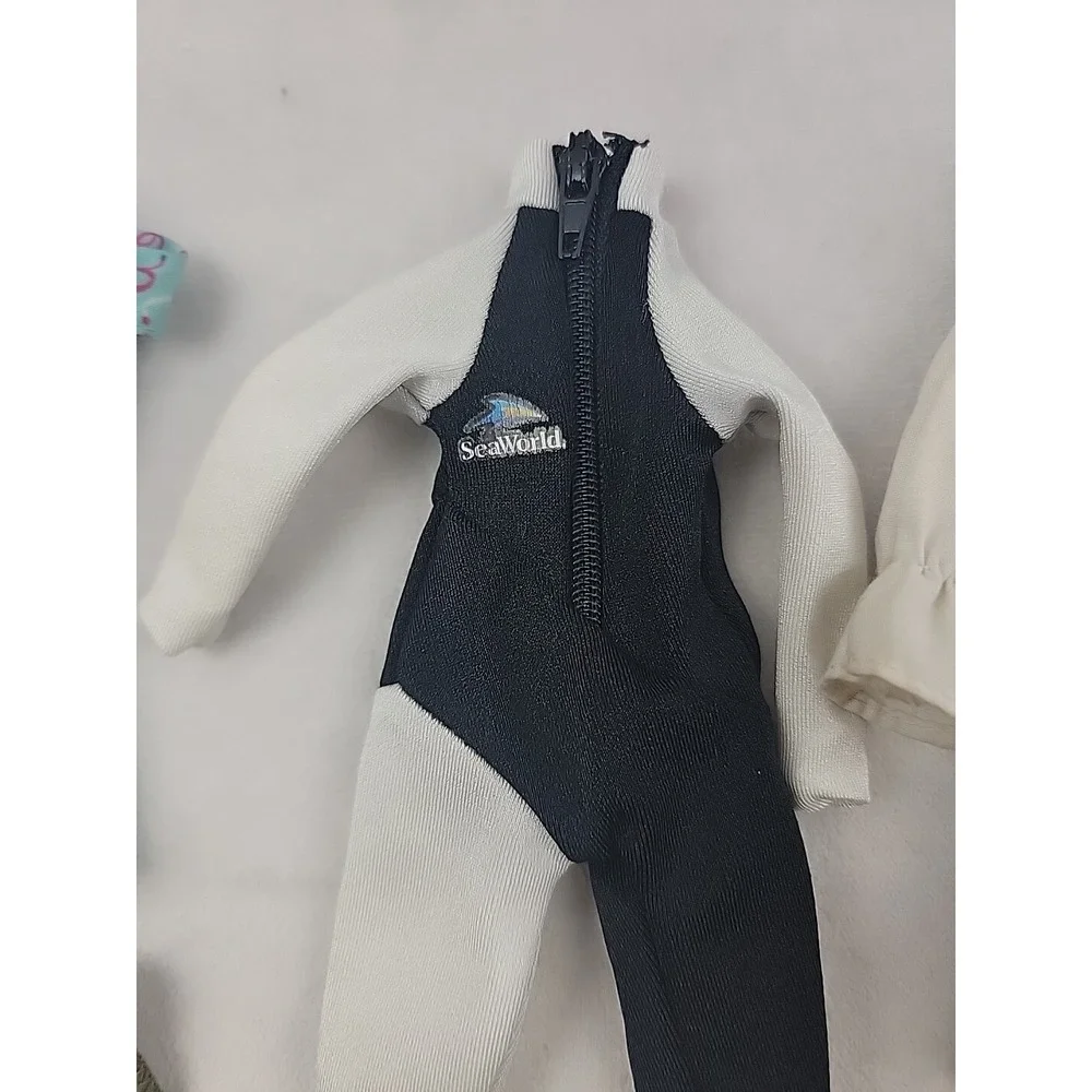 Babrie Careers Clothing‎ 5 Items